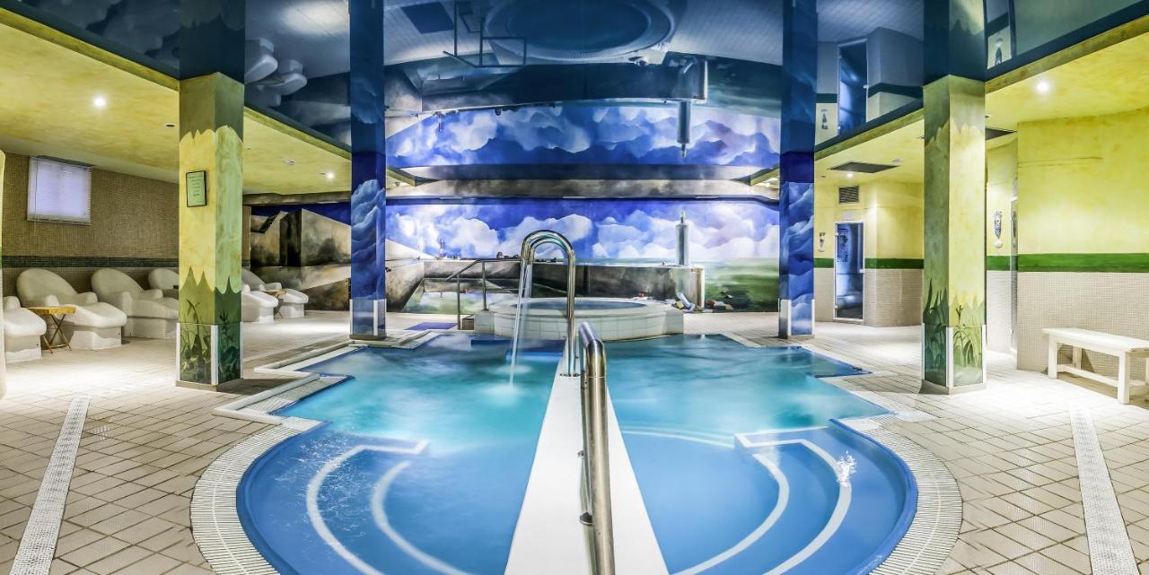 Silken Spa La Hacienda De Don Juan リャネス エクステリア 写真