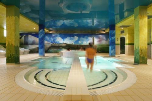 Silken Spa La Hacienda De Don Juan リャネス エクステリア 写真